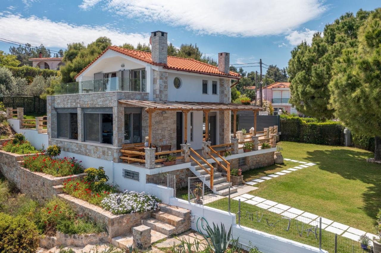 Crystal Beach Villa Халкида Экстерьер фото