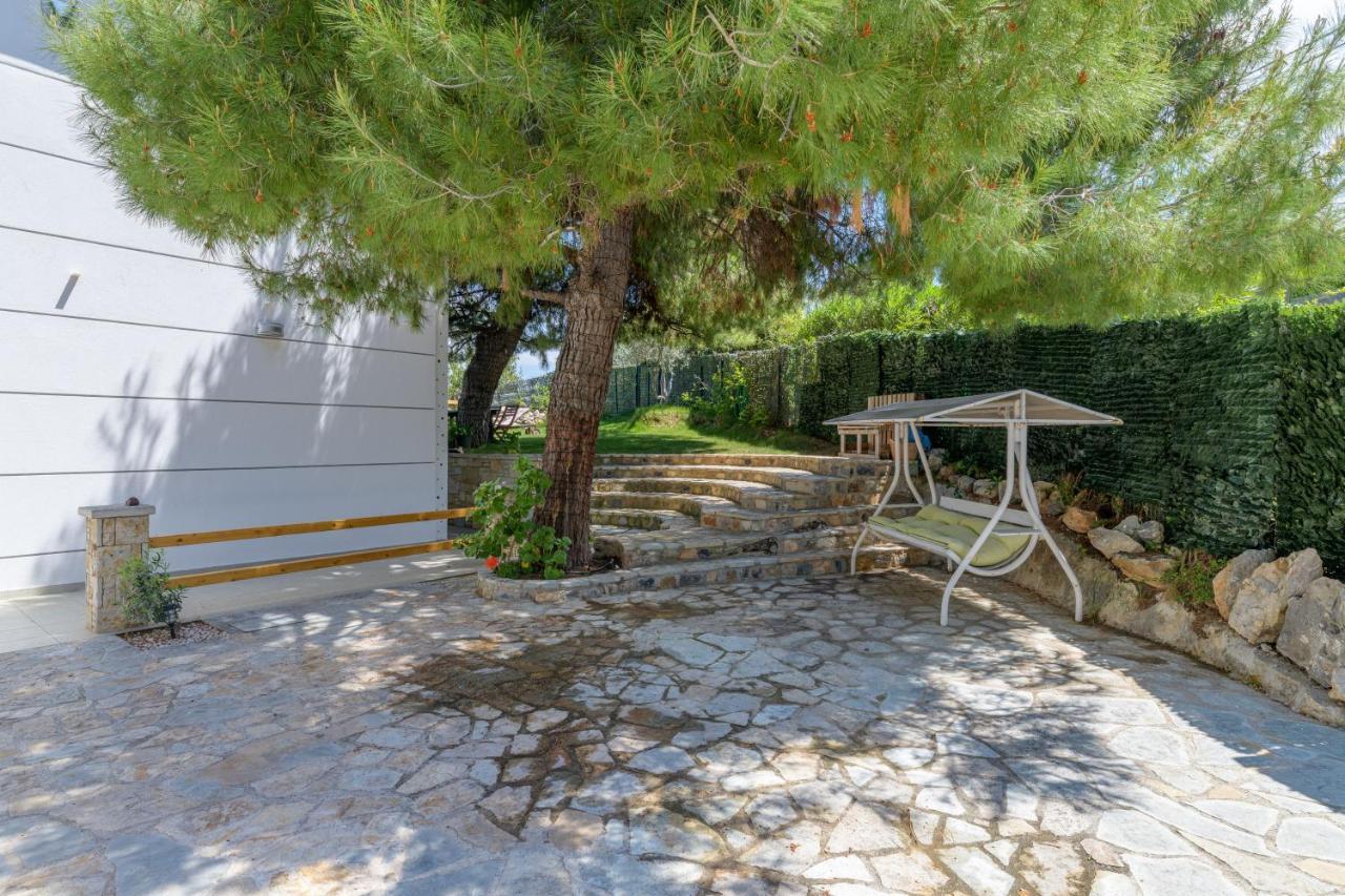Crystal Beach Villa Халкида Экстерьер фото